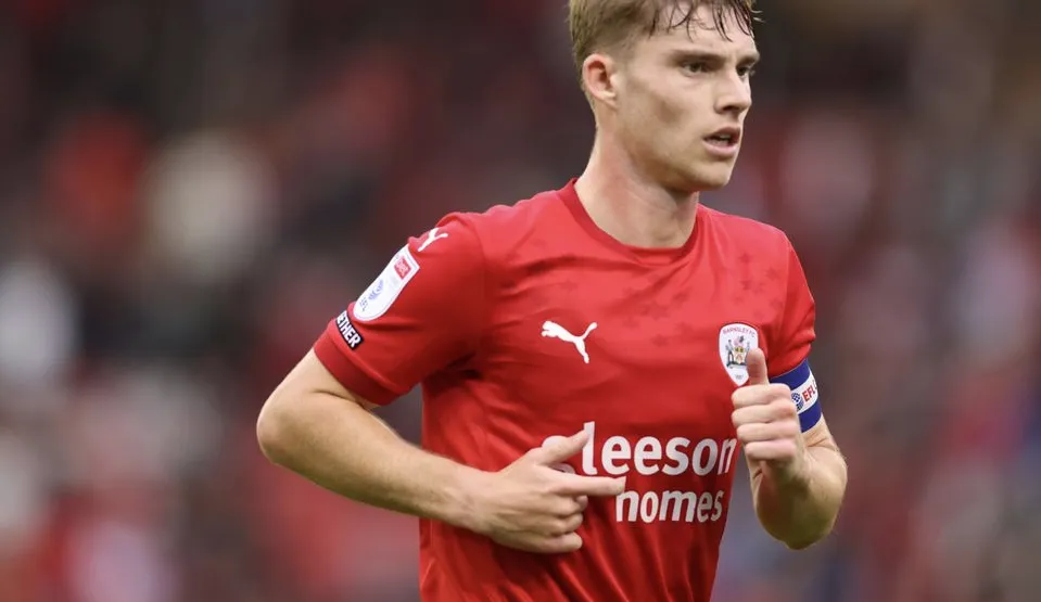 Grimsby Town vs Bradford City: A Key Defensive Blow