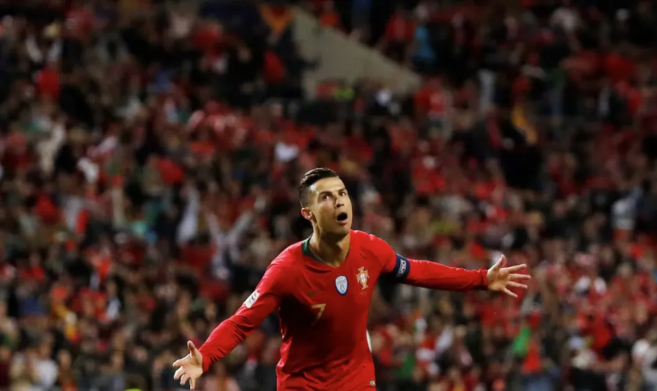 The Stage is Set in Porto