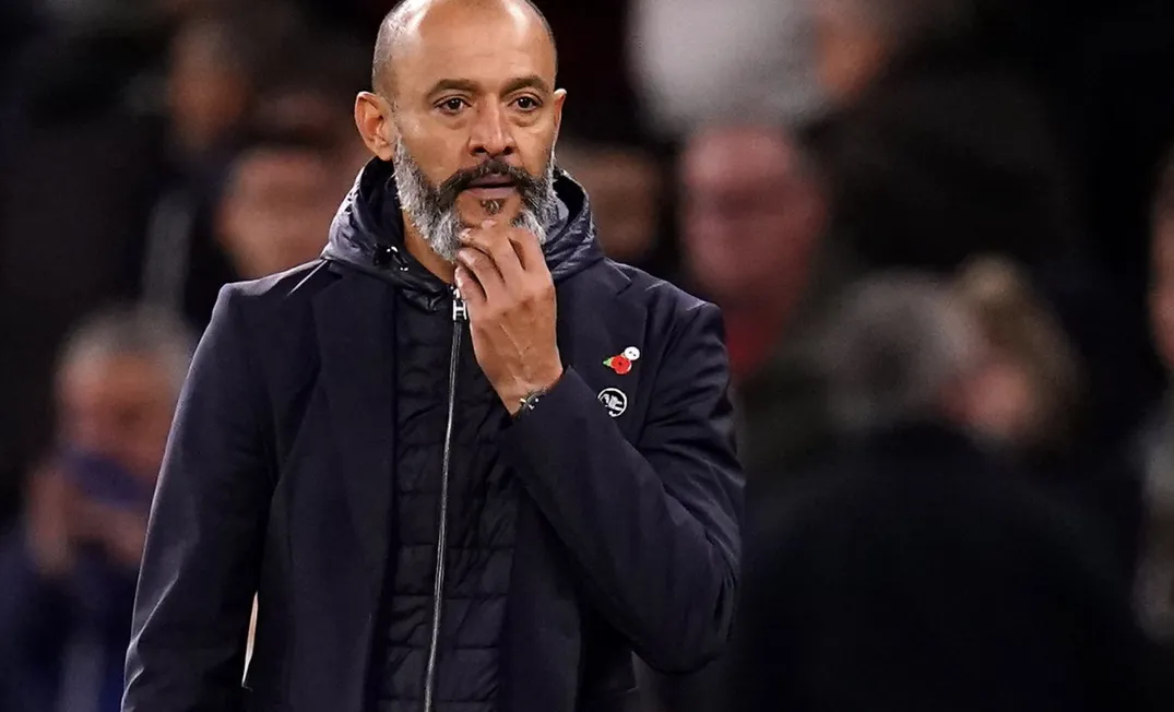 The Final Straw: Defeat to Manchester United